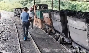 防爆蓄電池電機(jī)車要定期檢查有哪些工作？